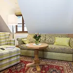 Отель Kirchenwirt Restaurant Wachau