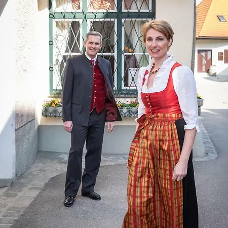 Kirchenwirt Restaurant Wachau Weissenkirchen in der Wachau