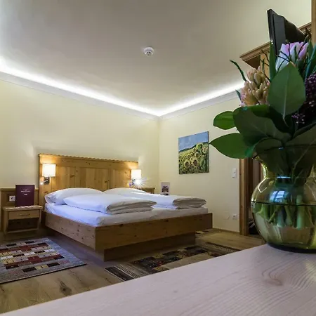 Hotel Hotel-restaurant Kirchenwirt 4*