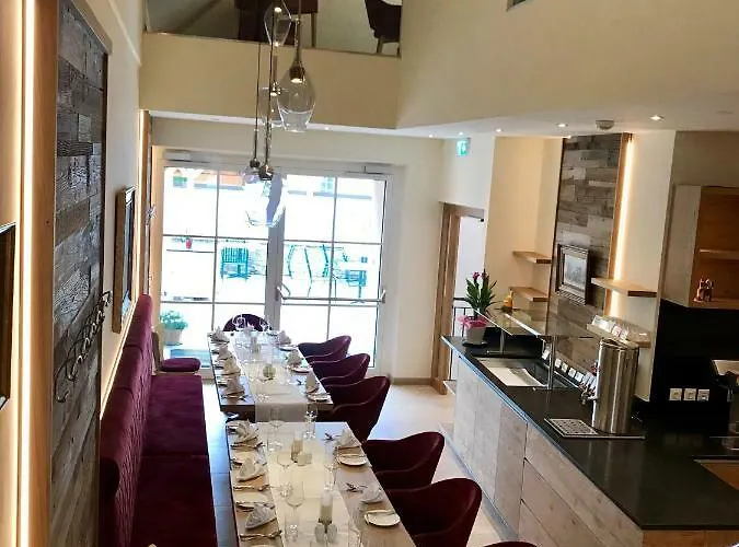 Kirchenwirt Restaurant Wachau ホテル 4*