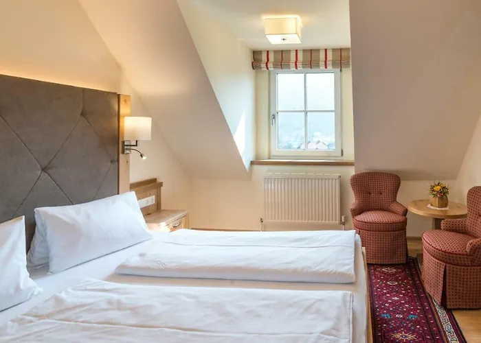 Kirchenwirt Restaurant Wachau ホテル