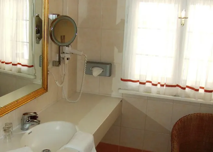 Kirchenwirt Restaurant Wachau 4*