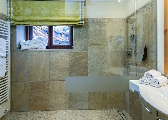 Hotel Kirchenwirt Restaurant Wachau Weissenkirchen in der Wachau